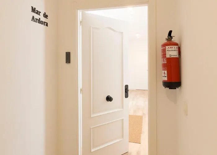 Con Terraza En Pleno Centro - Mar De Ardora Διαμέρισμα